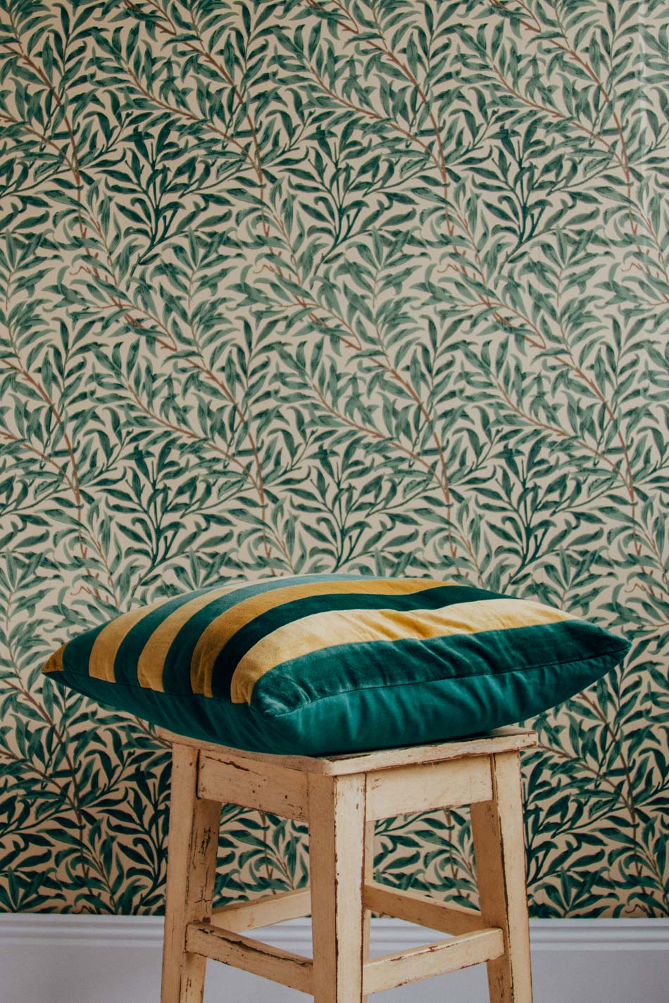 Striped Cushion Green/Mustard 50x50